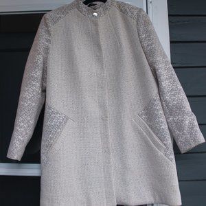 Dutch Boutique Lightweight Coat